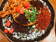 -包整·丝娃娃(一览甲秀楼风景店)