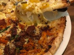 招牌狂野披萨-盘炉forenza·云贵川融合小食堂 ( 钟楼中柳巷店)