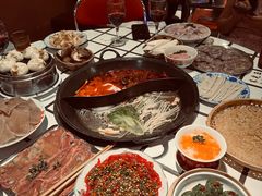 -朱光玉火锅馆(正弘城店)