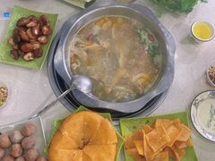 -乙丙丁正宗昭通天麻火腿鸡(总店)