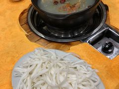 -濠轩阁特色生蚝火锅(水湾路店)