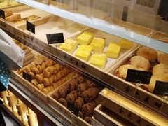 -金色麦甜糕点(面包.蛋糕.华苑店)
