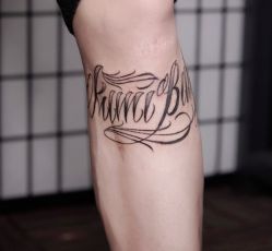 -729CLUB美式风格纹身店