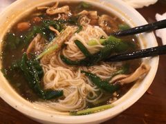 -海口骑楼小吃街