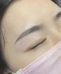-莲姿娜·半永久纹眉皮肤管理