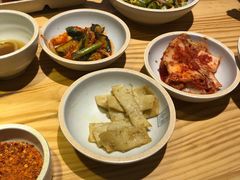 辣拌豆芽-喜来稀肉(北外滩白玉兰广场店)