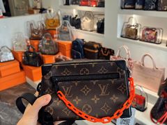 -奢物·巴黎站奢侈品回收寄售