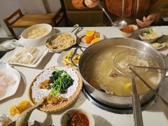 -潮牛壹号鲜牛肉火锅(新亚太店)