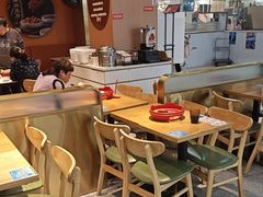 -红渡小香·牛肉麻辣香锅(车站南路店)