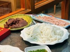 -鹅香四海·卤水火锅·砂锅粥·潮汕菜(宝安店)