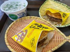 -穆得·老周家牛肉烧饼(普利街店)