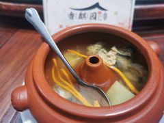 汽锅鸡-香麒园·过桥米线·南湖雅宴