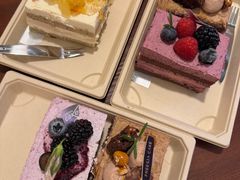 -小苍兰风铃草·礼物蛋糕(沈阳店)
