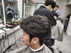 -尤司男士国潮理发馆