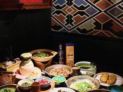 -吃饭皇帝大土家民族菜(正大广场店)