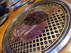 -唯成•韩国炭火烤肉 유성고기