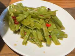 -黄泥岗·地道湖北菜(奥特莱斯店)