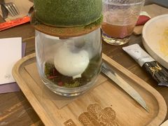 -FLOVIE FLORIST CAFE