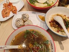 -小杨生煎(浦江欢乐颂店)