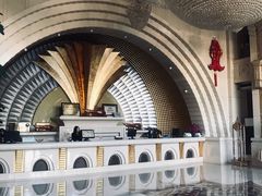 -碧中海汤泉汗蒸酒店