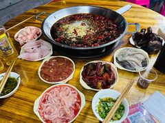 -储奇门鳝鱼火锅(总店)