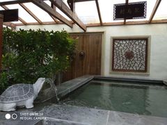 -汤山圣泉
