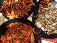 -沪小胖小龙虾(淮海中路旗舰店)