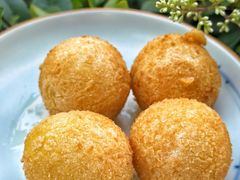 -财兜兜大黄山小馄饨