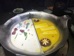 猪肚鸡花胶锅-湊湊火锅·茶憩(和平大悦城店)