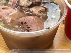 -燕子煨汤(山海关路店)