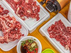 -养牛邓·潮汕牛肉海鲜自助火锅(广州店)