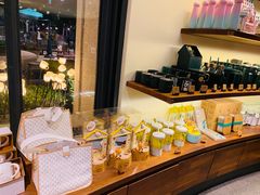 -星巴克(迪士尼小镇店)