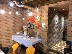 -玩坞轰趴馆·户外团建聚会主题生日派对馆(世豪广场店)