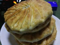 羊肉馅饼-吃不够开口馅饼店(小西路店)