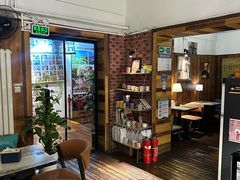 -爱上层楼咖啡馆(为公桥店)
