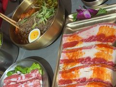 -围炉肉舍丹东海鲜烤肉·烤活鳗(步行街店)