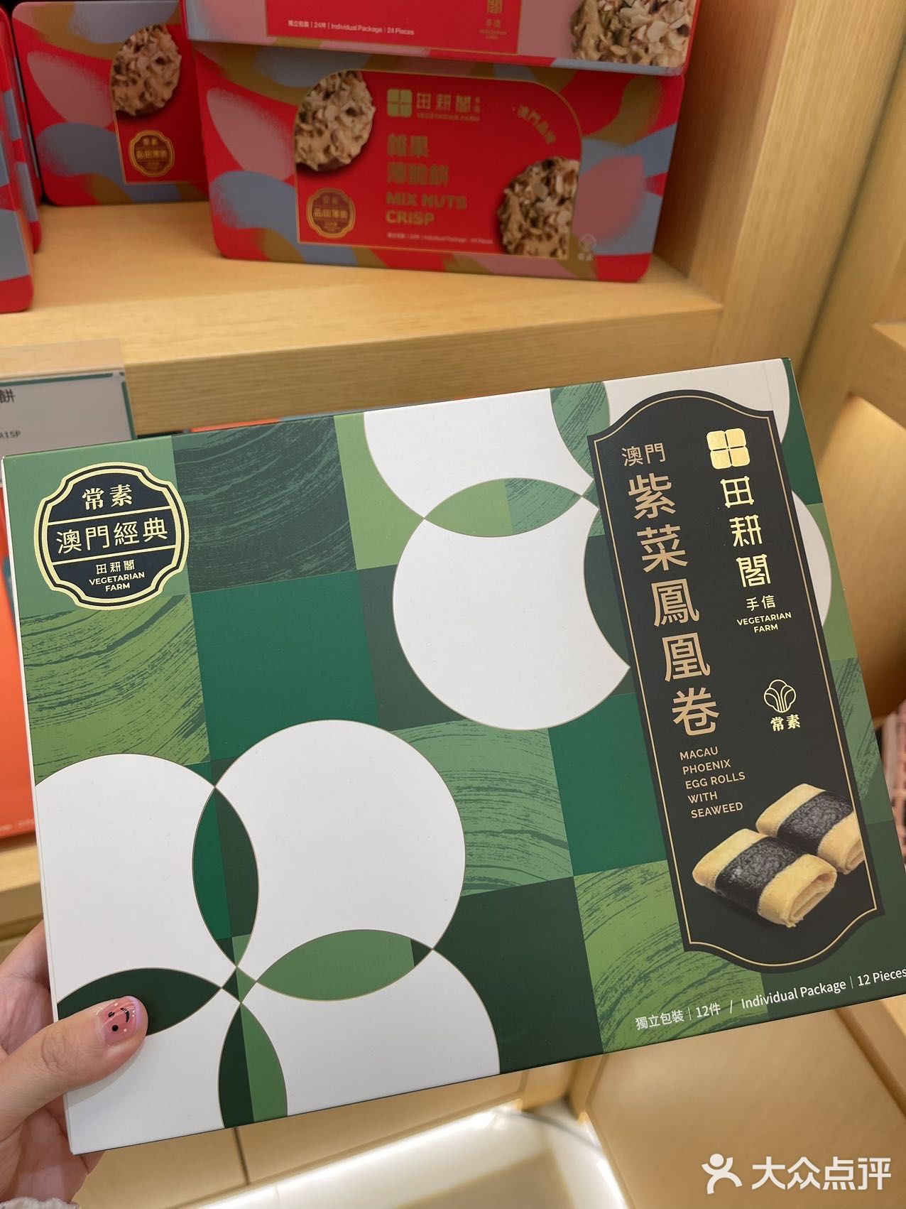 谁能解释一下澳门这个情况…根本挤不进去… 