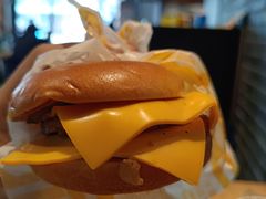 -麦当劳(金山红星美凯龙DT店)