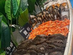 -领鲜活海鲜榴莲自助火锅(东门店)