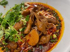 -李与白包子铺(桐梓林店)