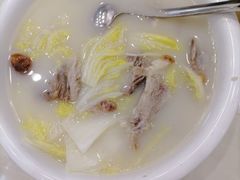 -大鸭梨烤鸭店(金顶街店)