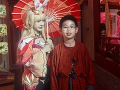 -暴风岛沉浸式体验馆(百联世纪店)