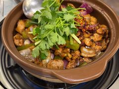 -胡须佬鸡煲四季火锅店(石厦西村直营店)