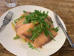 烟熏三文鱼蔬菜蝶-Brut Eatery悦璞食堂(愚园路店)