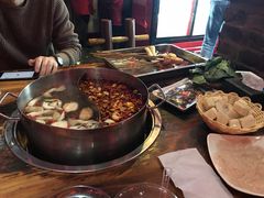 -乐山串串香老火锅(鼓楼店)