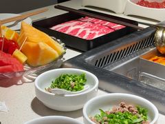 -海底捞火锅鲜切牛肉主题店(长寿路店)