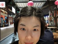 -瑞虹新天地月亮湾