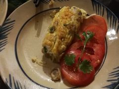 -Cuc Gach Quan Restaurant