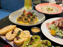 -OLD TREE老树咖啡·西餐厅(台山人工湖店)