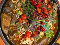 -包整·丝娃娃(一览甲秀楼风景店)